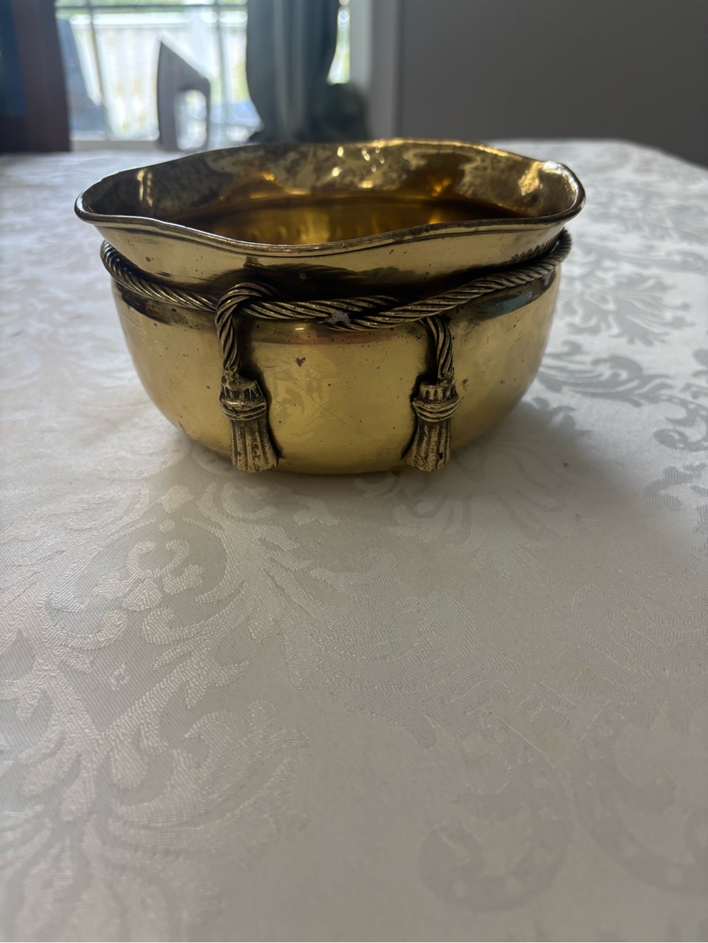 Vintage Hammered Brass Planter Bowl with Twisted Rope & Tassel Detail MCM decor